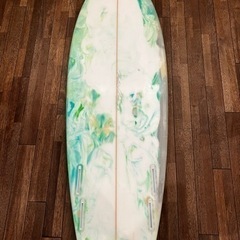 『the Behinds』サーフボード5'8