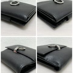 ブルガリ　BVLGARI　ロゴ　レザー　折り財布　コンパクトの画像