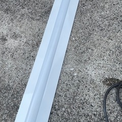 ガレージなどにLED蛍光灯