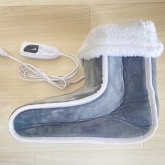 【受付ストップ】足温器 フットウォーマー Qfun コンセント式...