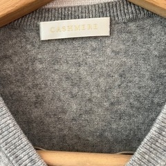 UNIQLO カシミヤニットの画像