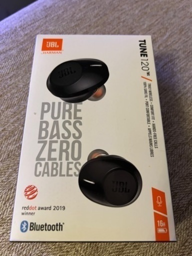 JBL ワイヤレスイヤホン　TUNE120