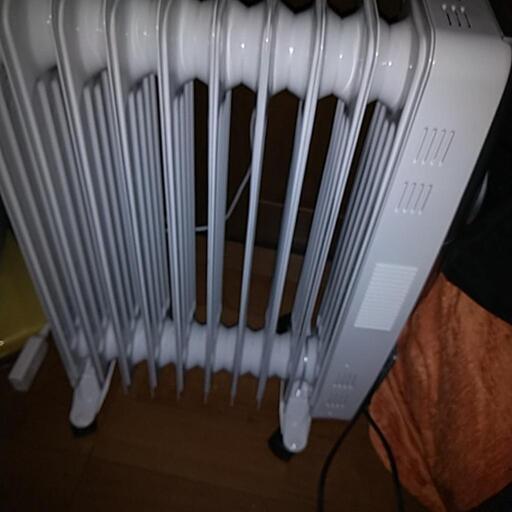 温風も出るオイルヒーターはいかが？？