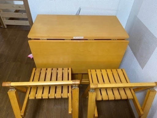 ダイニングテーブル