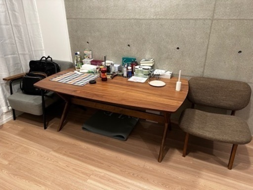 テーブル&シングルソファ＆椅子　1セット