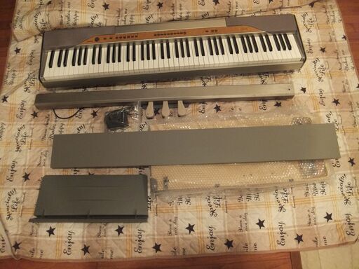 CASIO  Privia PX-110 　電子ピアノ