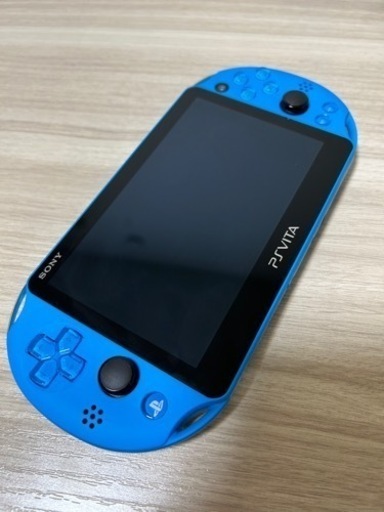 「PlayStation®Vita（PCH-2000シリーズ） Wi-Fiモデル アクア・ブルー PCH-2000 ZA23」