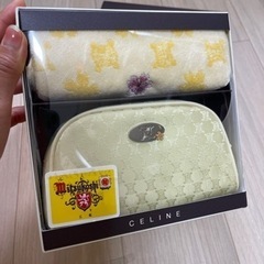 Celineセリーヌポーチハンカチセット未使用品の画像