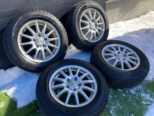 お取引き中🌟🌟2020年製‼️ヴォクシー、ステップワゴン、セレナ等‼️TOYOスタッドレス‼️195/65R15‼️🌟🌟