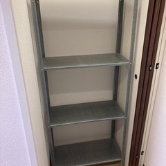 IKEA スチールラック ぐらつきなく綺麗です