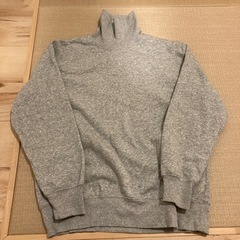 メンズ　トレーナー　タートルネック　無地　グレー　Lサイズ　GU