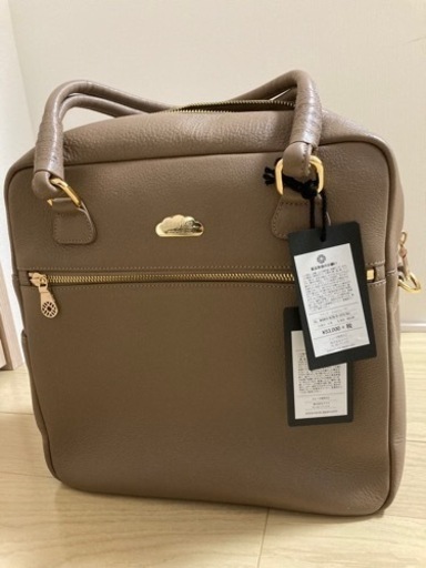 【新品未使用】muta エンボス8ビジネスバッグ