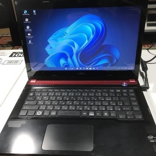 FUJITSU  LIFE book  U H55/h Windows11 pro 64 corei3 値下げ