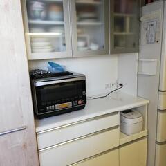 ニトリ キッチンボード 鏡面 ホワイト 食器棚 カップボード レンジボード