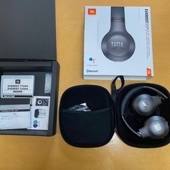 JBL ヘッドフォン　シルバー　定価約2万円