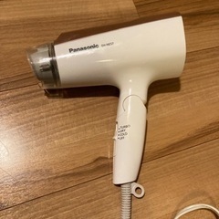 ドライヤー　パナソニックの画像