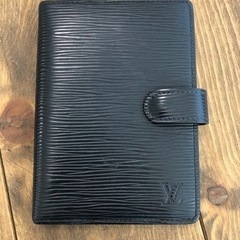 ルイヴィトン　手帳