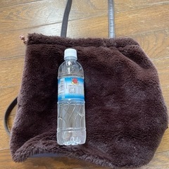 ファーバッグの画像