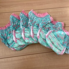 プール用オムツ　Lサイズ