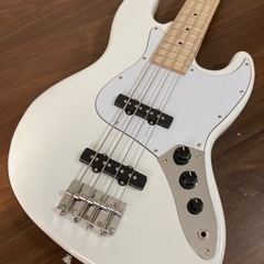 PlayTech エレキベースの画像