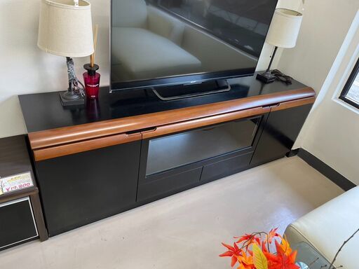 カリモク家具製　テレビローボード