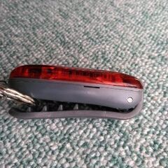 LEDライト　②赤い光の画像