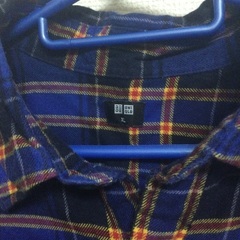 ユニクロ　メンズネルシャツ　の画像