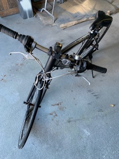 値下げクロスバイク 中古 サビ有り
