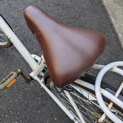自転車　ホワイトの画像
