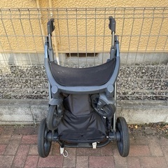 ベビーカー　最大3人まで乗れます。の画像