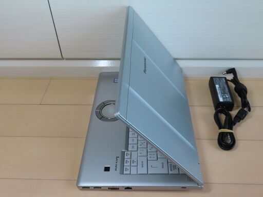 JC01166 パナソニック Let's Note CF-LV7 第8世代 14型 SSD 良品 office2019