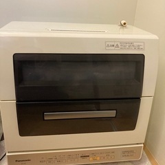 (値下げしました早い者勝ち)食洗機　パナソニックNP-TR3 2...