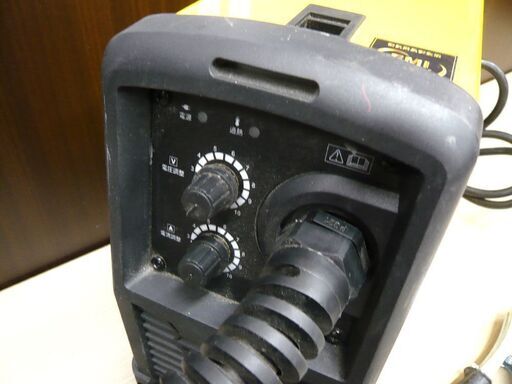 通電のみ確認 100V専用インバータノンガス半自動溶接機 SUZUKID BUDDY80 SBD-80 中古 苫小牧西店