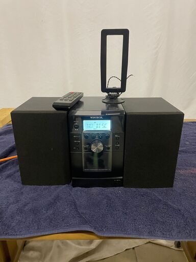 WINTECH コンパクトコンポ　CD/カセットテープ/AM/FMラジオ　オーディオ　リモコン付属 スピーカーKMC-113