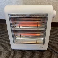 【中古品】フィフティ 電気ストーブ 600W FL-600 j1...