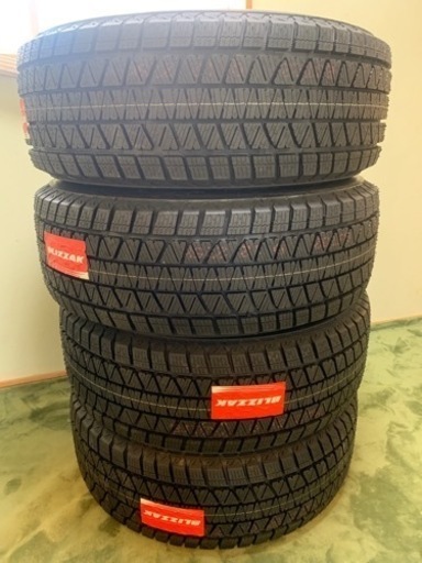 スタッドレス265/65R17●4本セット。BSブリザック DM-V3 プラド