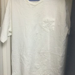 背中のデザインが特徴的！graniph メンズTシャツ