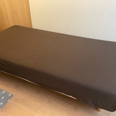 無印良品　シングルベット　カバー付き