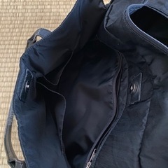 【無料】【禁煙者・ペット無】23区 旅行カバン バッグ 黒の画像