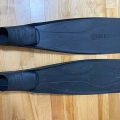 mares  Concorde  マレス　ロングフィン