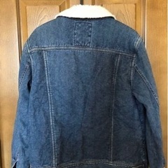 guess ボア付きデニムジャケットの画像
