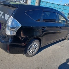 メーカー:トヨタ 車名:プリウスα グレード:Sの画像