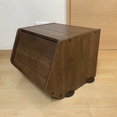 【取引中】アイリスオーヤマ スタック ボックス 扉付き ブラウン STB-400D ①の画像