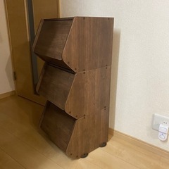 【取引中】アイリスオーヤマ スタック ボックス 扉付き 幅40×奥行38.8×高さ30.5cm ブラウン STB-400D ③の画像