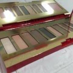 #5974　【未使用品・限定品】エスティローラー クリスマスコフレ　アイシャドウ チークの画像