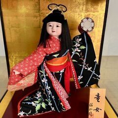 桃の節句　桜山作　童女　ガラスケースの画像