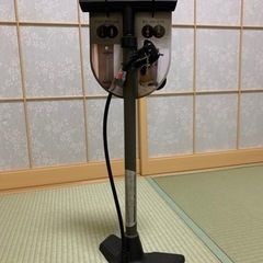 新品ですが再値下げしました。空気入れ