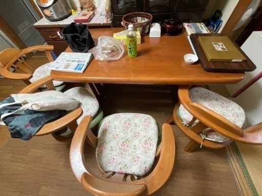 値下げ⬇️食卓ダイニングテーブル