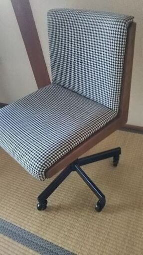 チェア(机用)