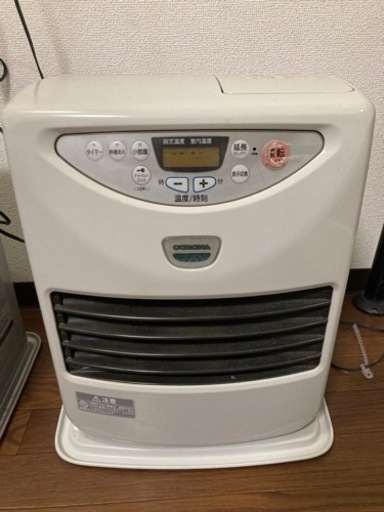 石油ファンヒーター2台セット（コロナ ダイニチ ブルーヒーター 9-12畳用 灯油タンク 電動ポンプおまけ）